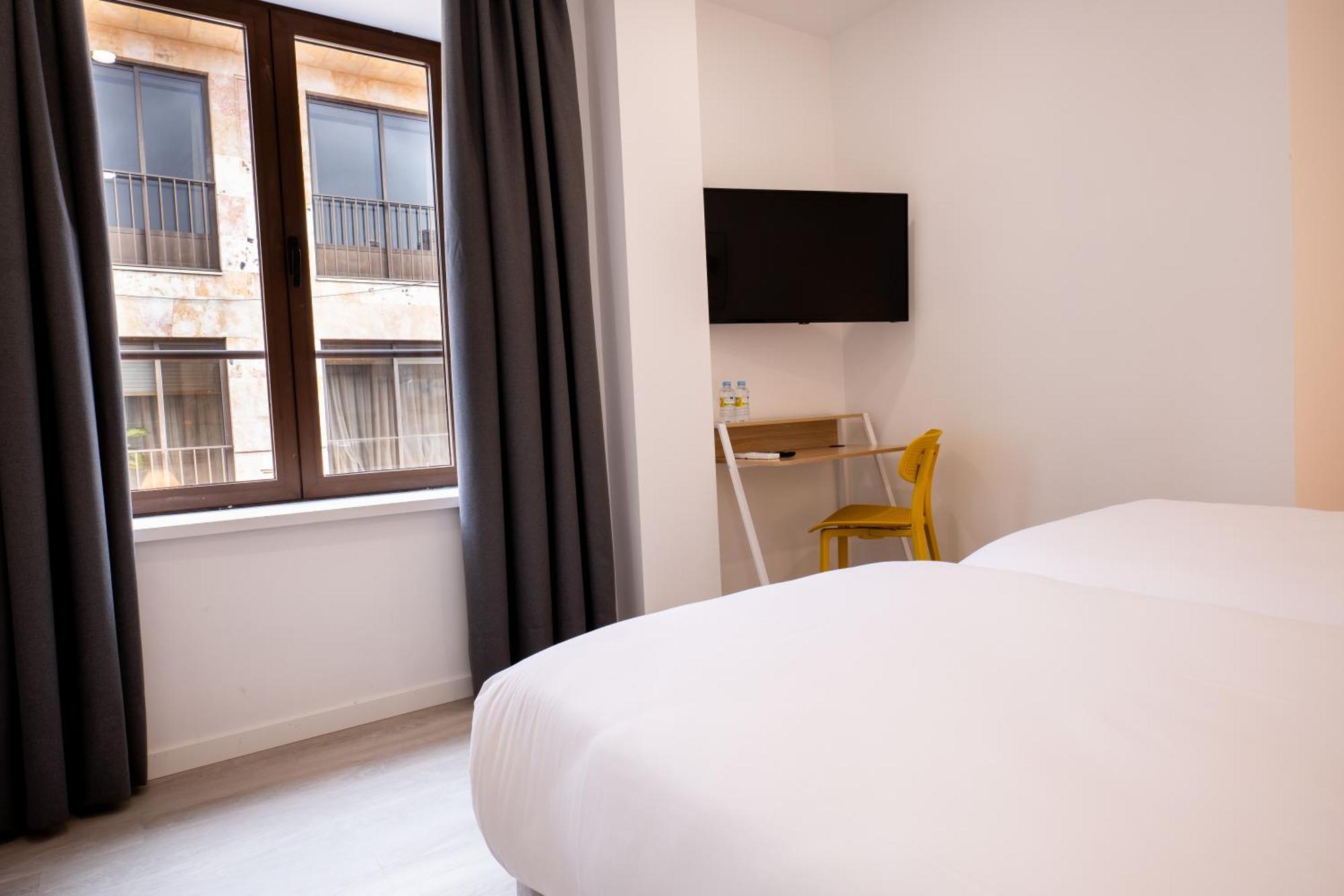 סלאמנקה Hotel Gran Via By Gaiarooms מראה חיצוני תמונה