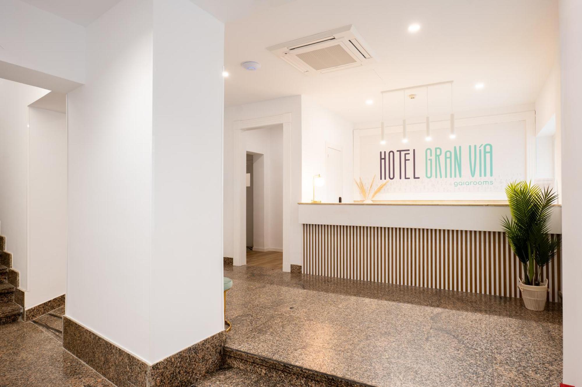 סלאמנקה Hotel Gran Via By Gaiarooms מראה חיצוני תמונה