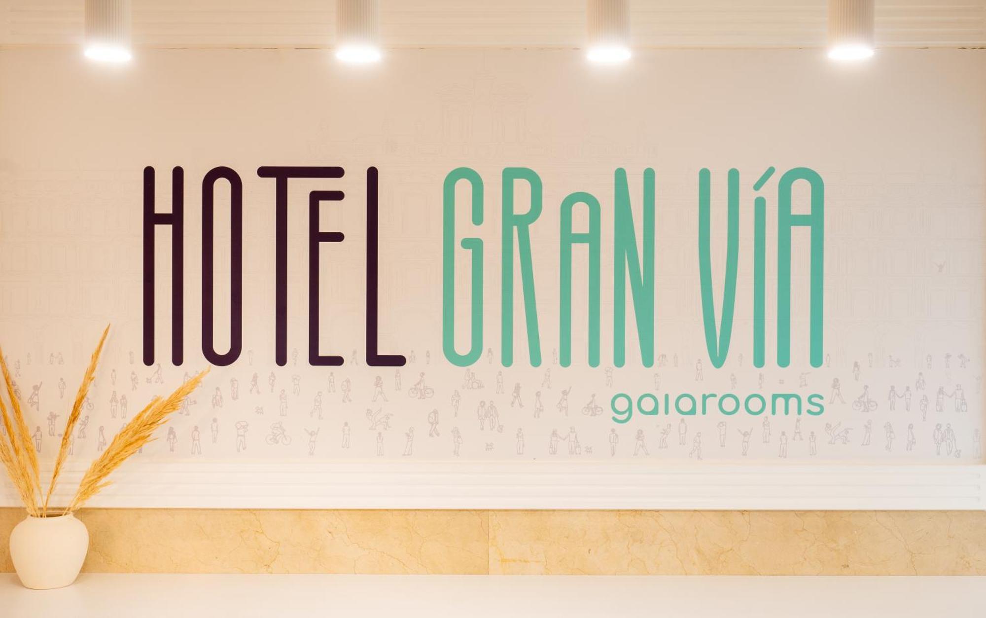סלאמנקה Hotel Gran Via By Gaiarooms מראה חיצוני תמונה