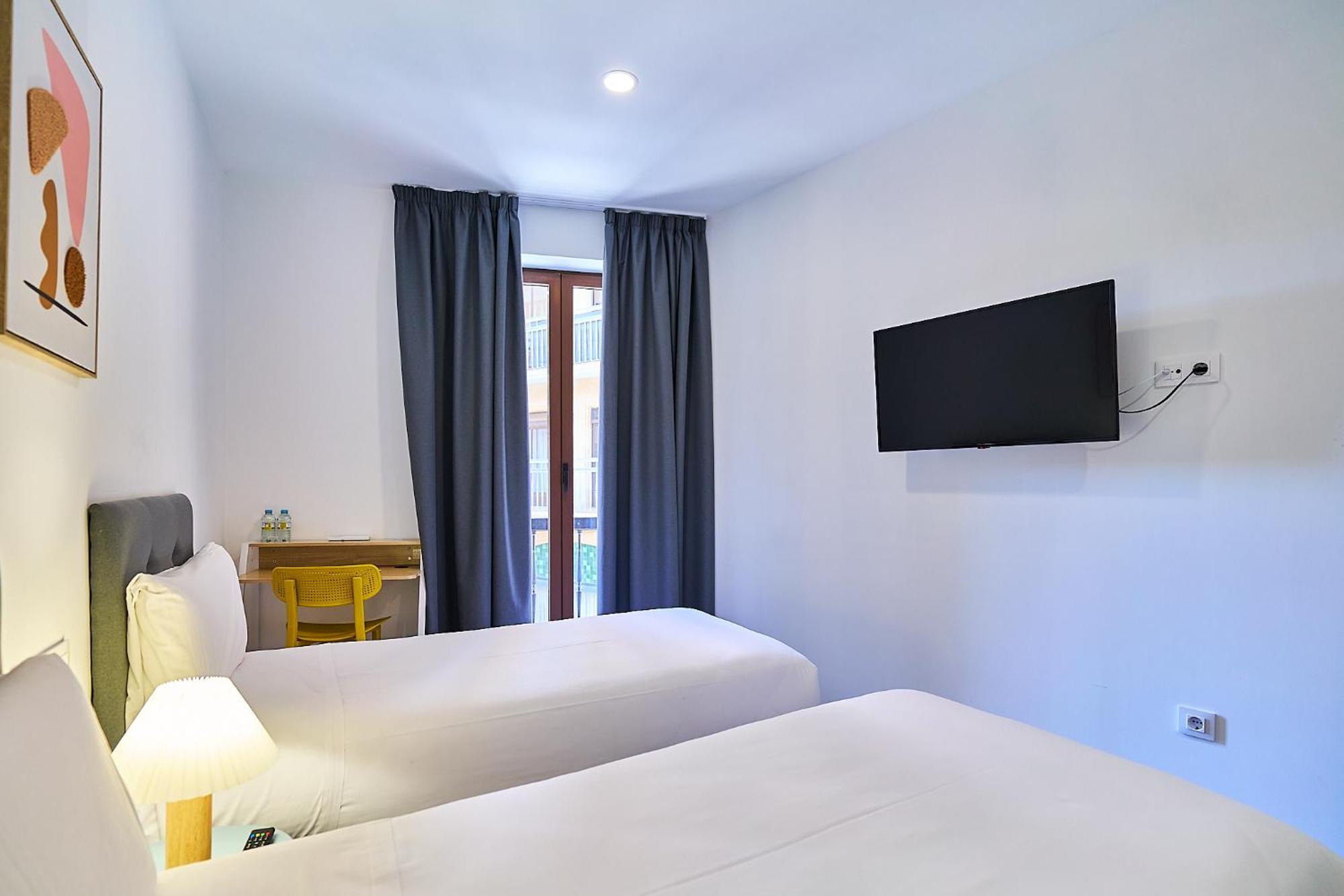 סלאמנקה Hotel Gran Via By Gaiarooms מראה חיצוני תמונה