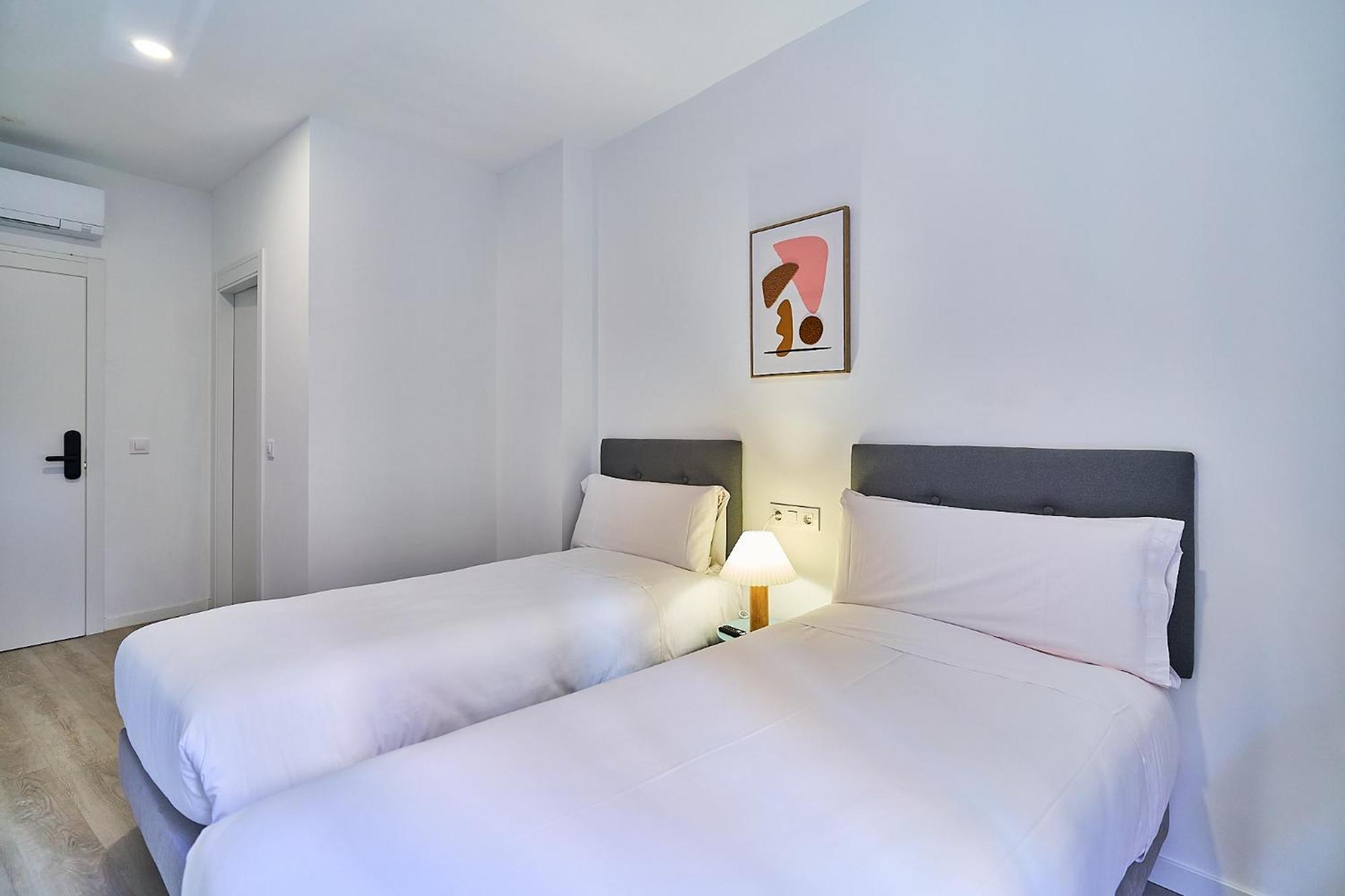 סלאמנקה Hotel Gran Via By Gaiarooms מראה חיצוני תמונה